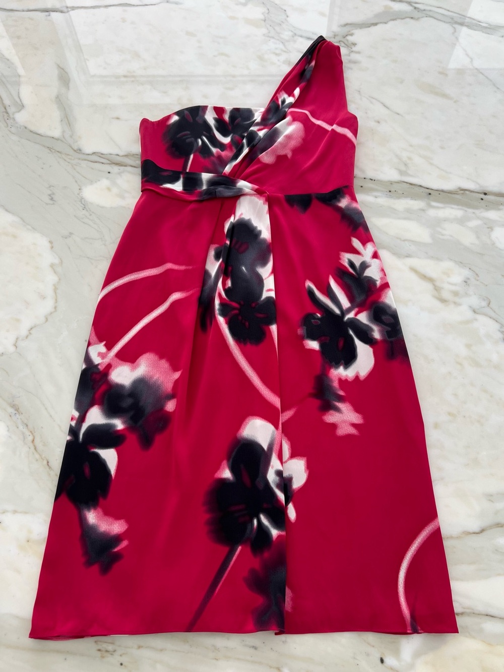 ELIE TAHARI ONE SHOULDER RED FLORAL SILK DRESS SIZE 4 NWOTS!